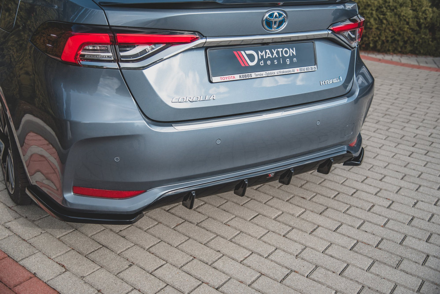 Diffusor Heck Ansatz für Toyota Corolla XII Limousine schwarz Hochglanz