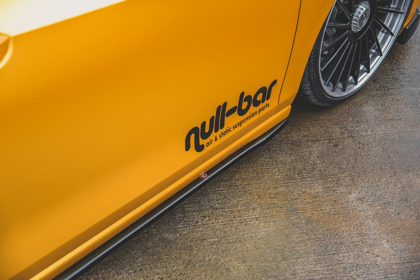 Seitenschweller Ansatz V.2 für VW Golf Mk8 schwarz Hochglanz