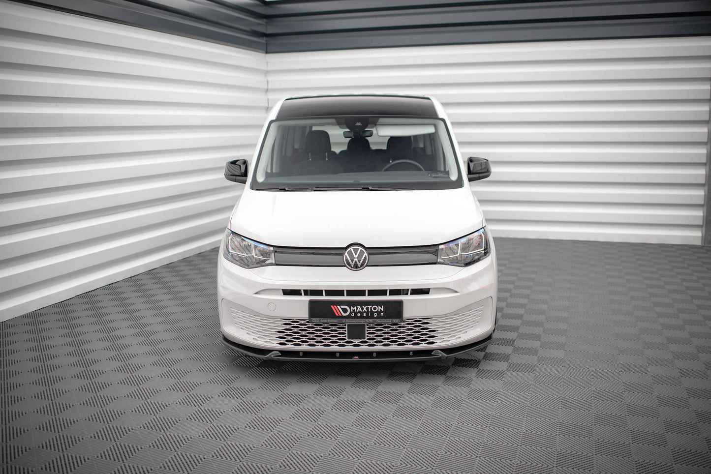 Front Ansatz V.2 für VW Caddy Mk5 schwarz Hochglanz