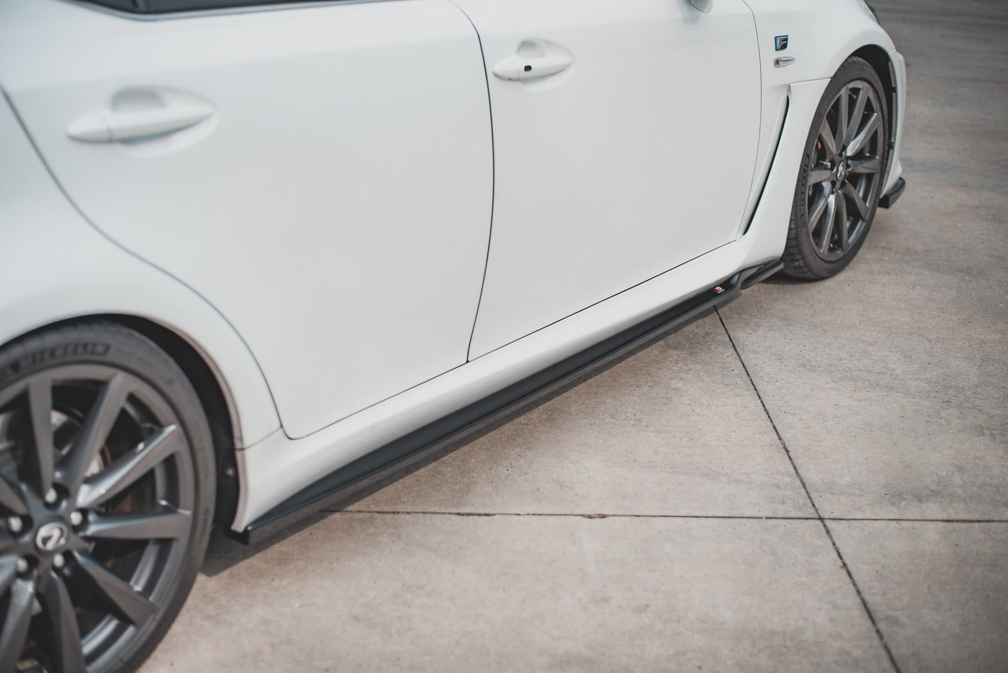Seitenschweller Ansatz für Lexus IS F Mk2 schwarz Hochglanz