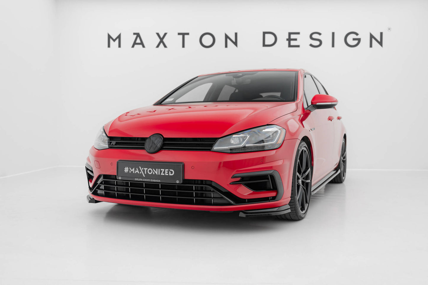 Front Ansatz für VW Golf R / R-Line Mk7 Facelift schwarz Hochglanz
