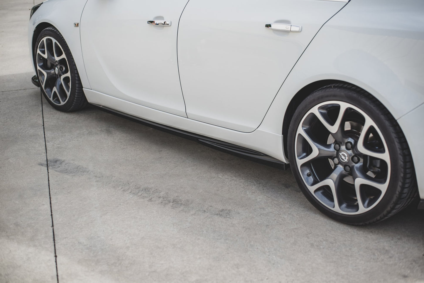 Seitenschweller Ansatz für Opel Insignia Mk. 1 OPC schwarz Hochglanz