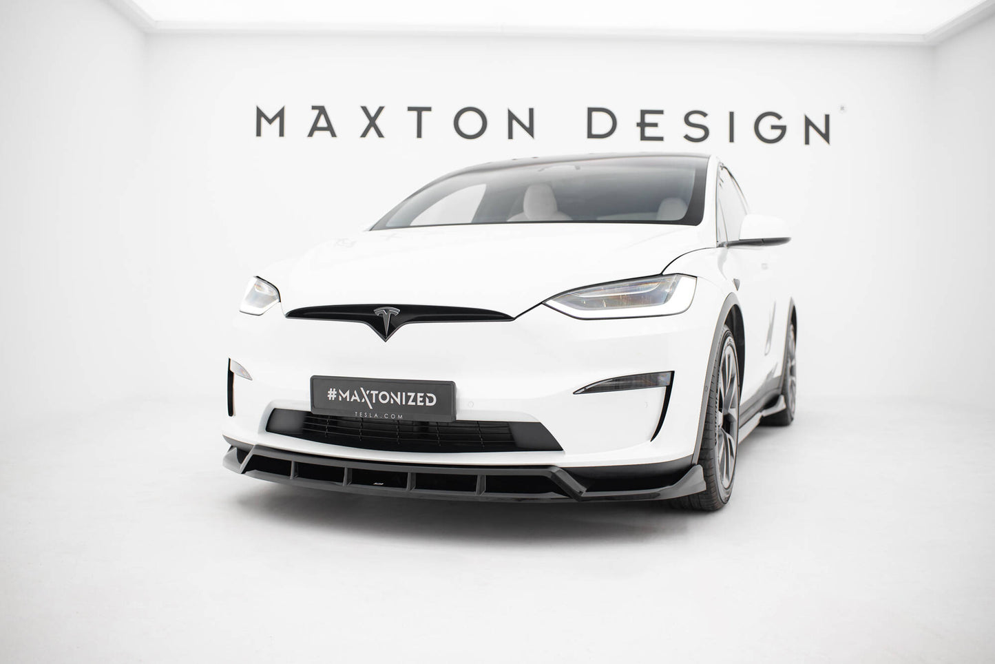 Front Ansatz V.3 für Tesla Model X Mk1 Facelift schwarz Hochglanz