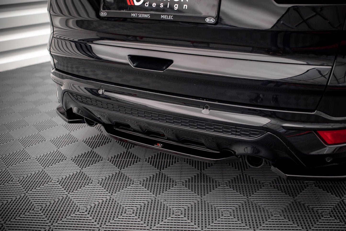 Heckansatz Ford Escape ST-Line Mk3 schwarz Hochglanz