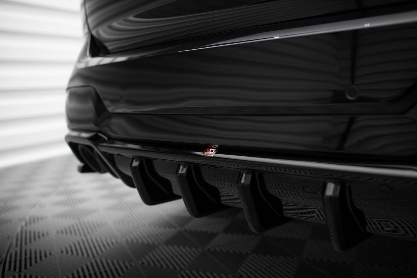 Diffusor Heck Ansatz für BMW X3 M F97 / F97 Facelift schwarz Hochglanz