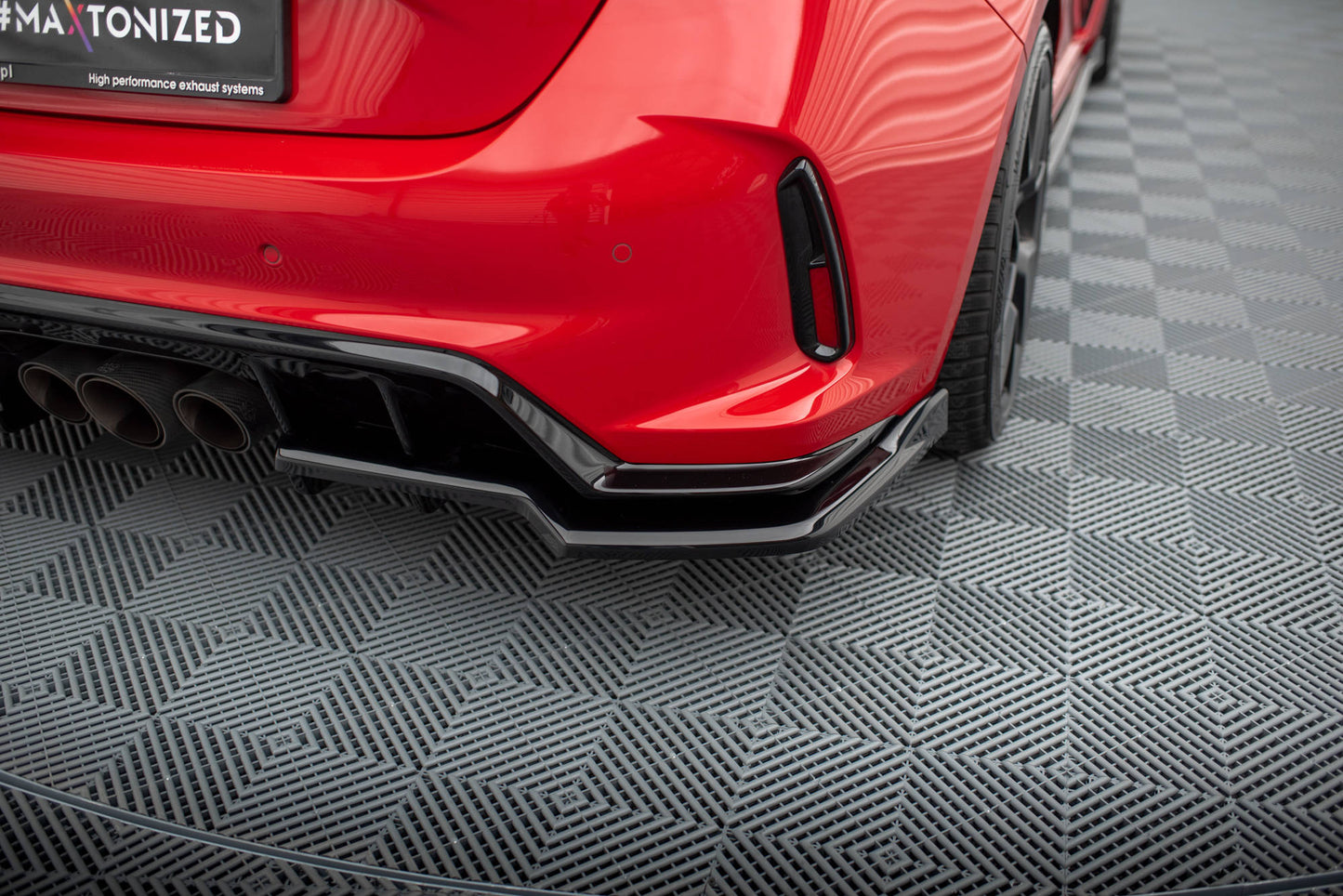 Mittlerer Cup Diffusor DTM Look Heck Ansatz V.2 für Honda Civic Type-R Mk 11 schwarz Hochglanz