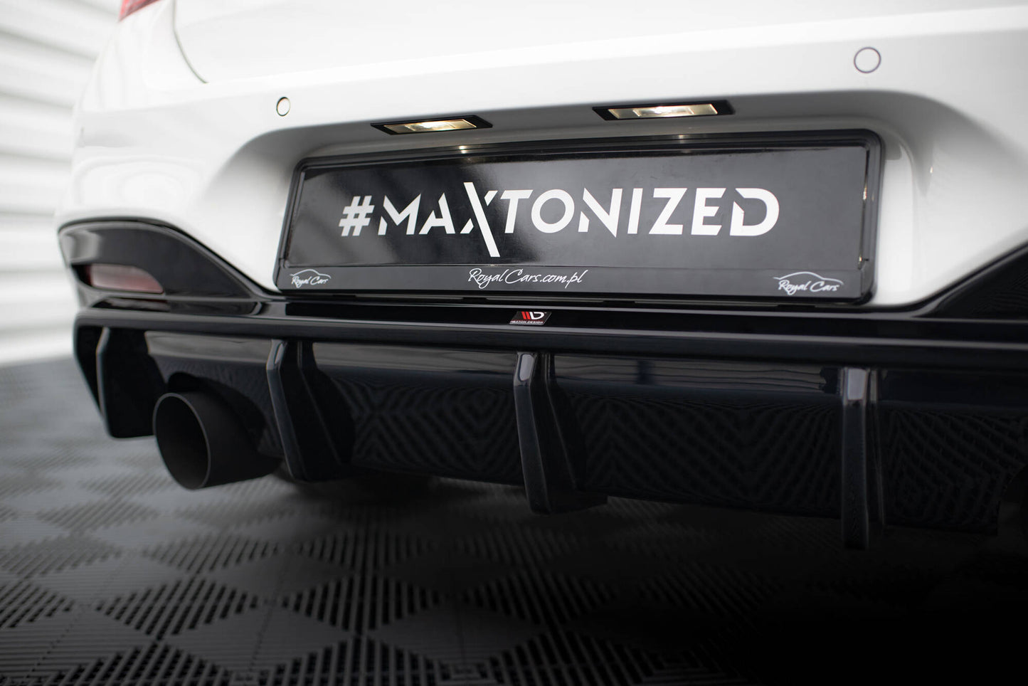Diffusor Heck Ansatz V.3 für BMW 1er M-Paket F20 Facelift (Einzelauspuff li.)