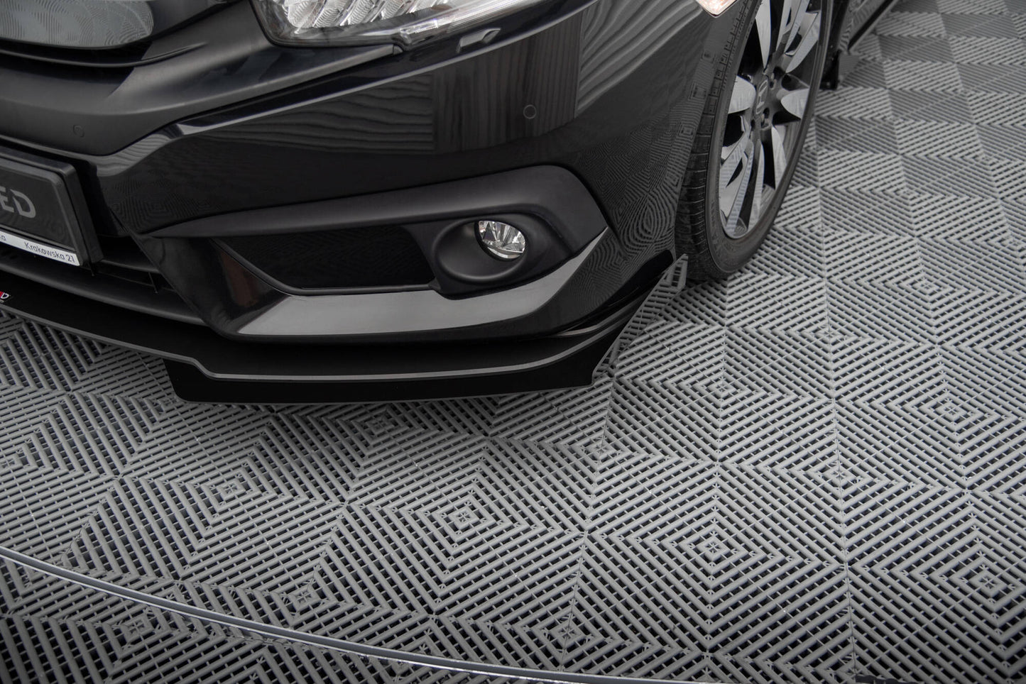 Front Stoßstange Flaps für Honda Civic Limousine Mk10 schwarz Hochglanz