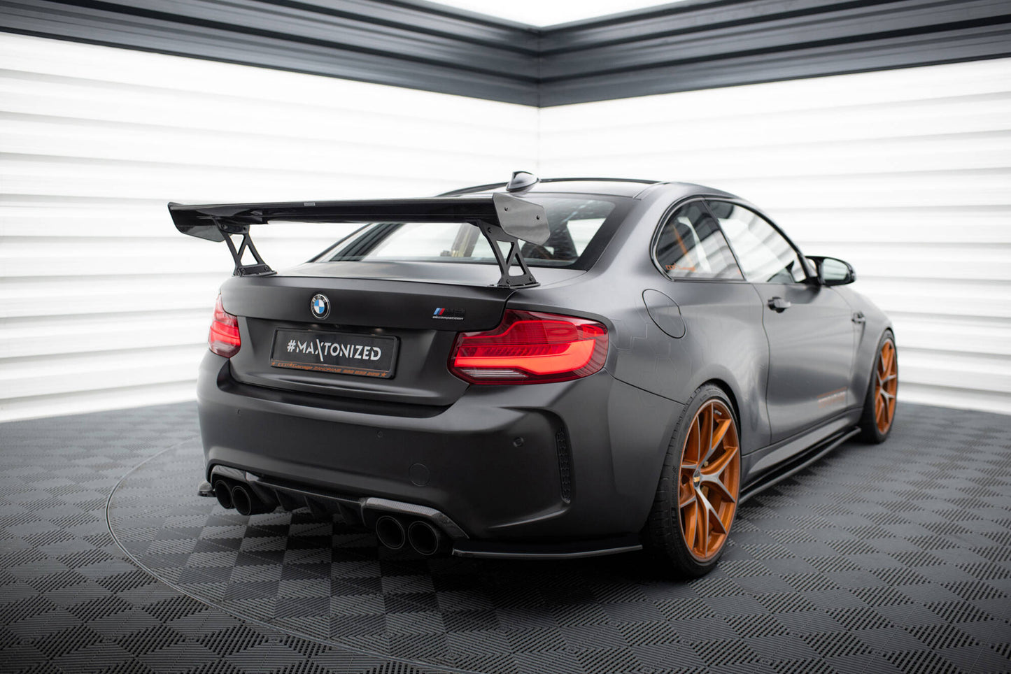 Carbon Spoiler With External Brackets Uprights BMW M2 F87 / 2 / 2 M-Paket F22