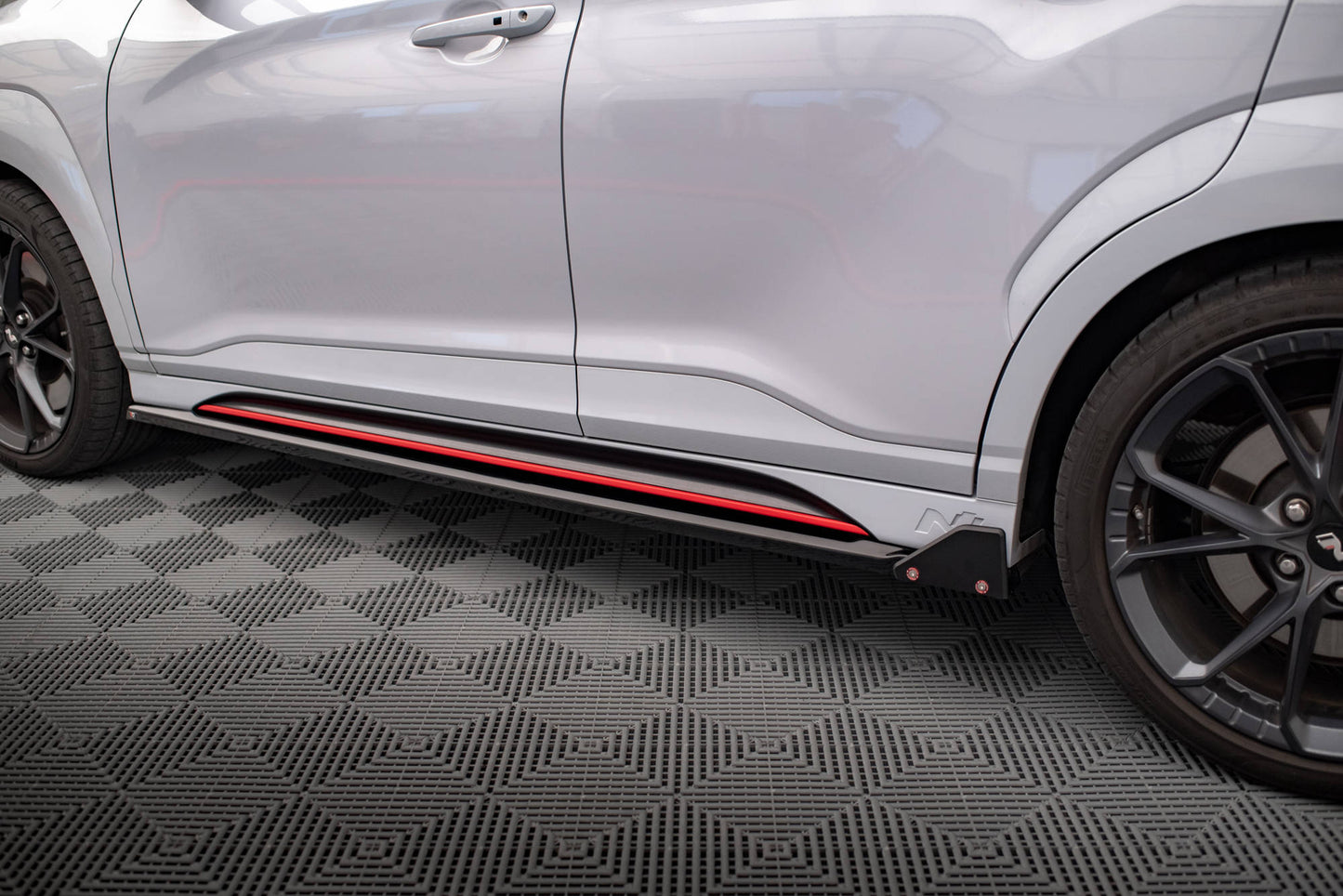 Seitenschweller Ansatz für V.1 + Flaps für Hyundai Kona N Mk1