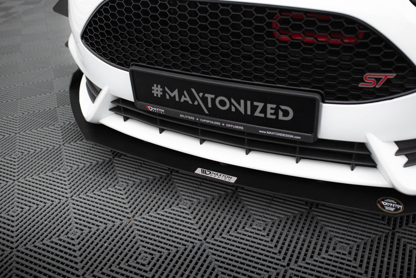 Front Sport Diffusor V.3 Ford Fiesta ST Mk7 FL