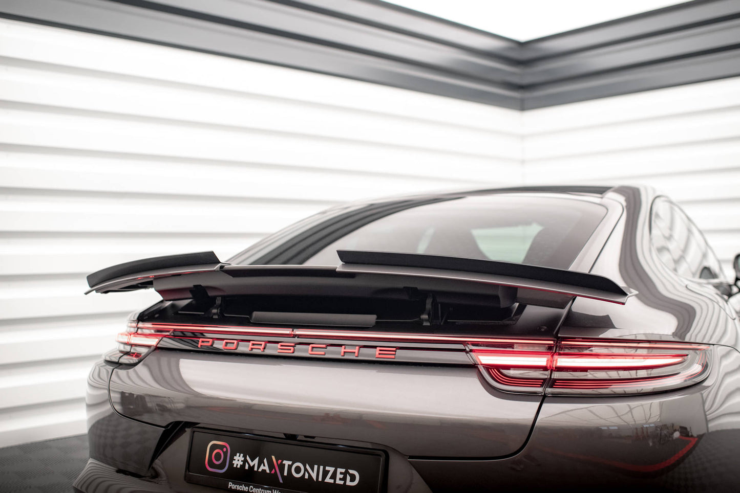 Spoiler CAP für Porsche Panamera GTS / Panamera E-Hybrid / Panamera Turbo S E-Hybrid 971 schwarz Hochglanz