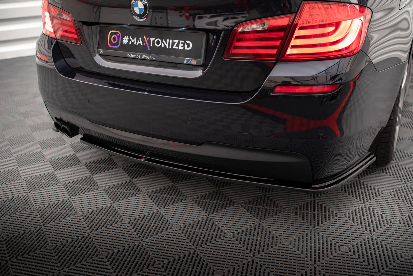 Diffusor Heck Ansatz für BMW 5er M-Paket F10 / F11 schwarz Hochglanz