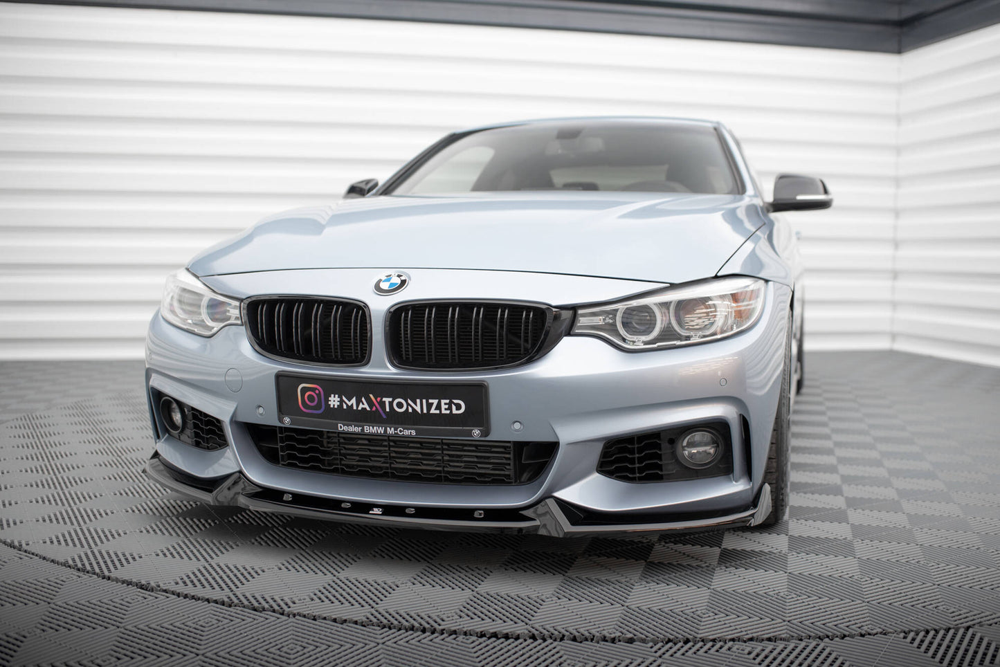 Front Ansatz V.4 für BMW 4er Coupe / Gran Coupe / Cabrio M-Paket F32 / F36 / F33 schwarz Hochglanz