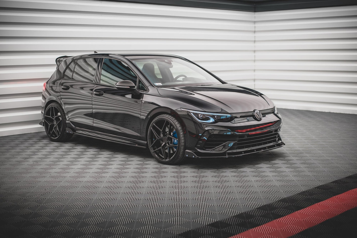 Seitenschweller Ansatz V.2 für + Flaps für VW Golf R Mk8 Facelift