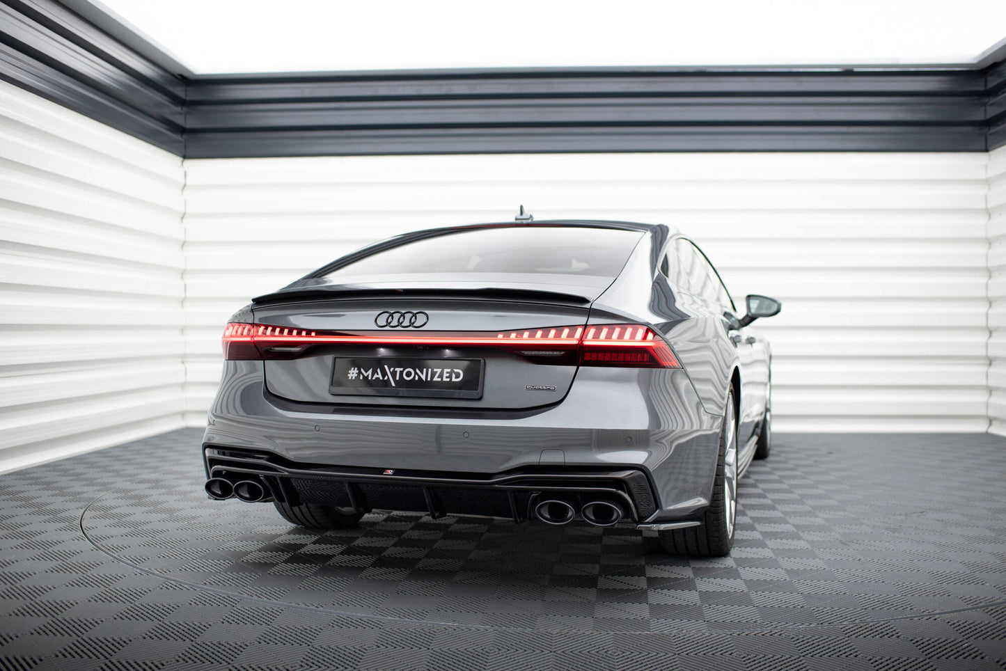 Diffusor Heck Ansatz + Endrohre für Audi A7 S-Line C8 / S7 C8 / C8 Facelift / S7 Facelift