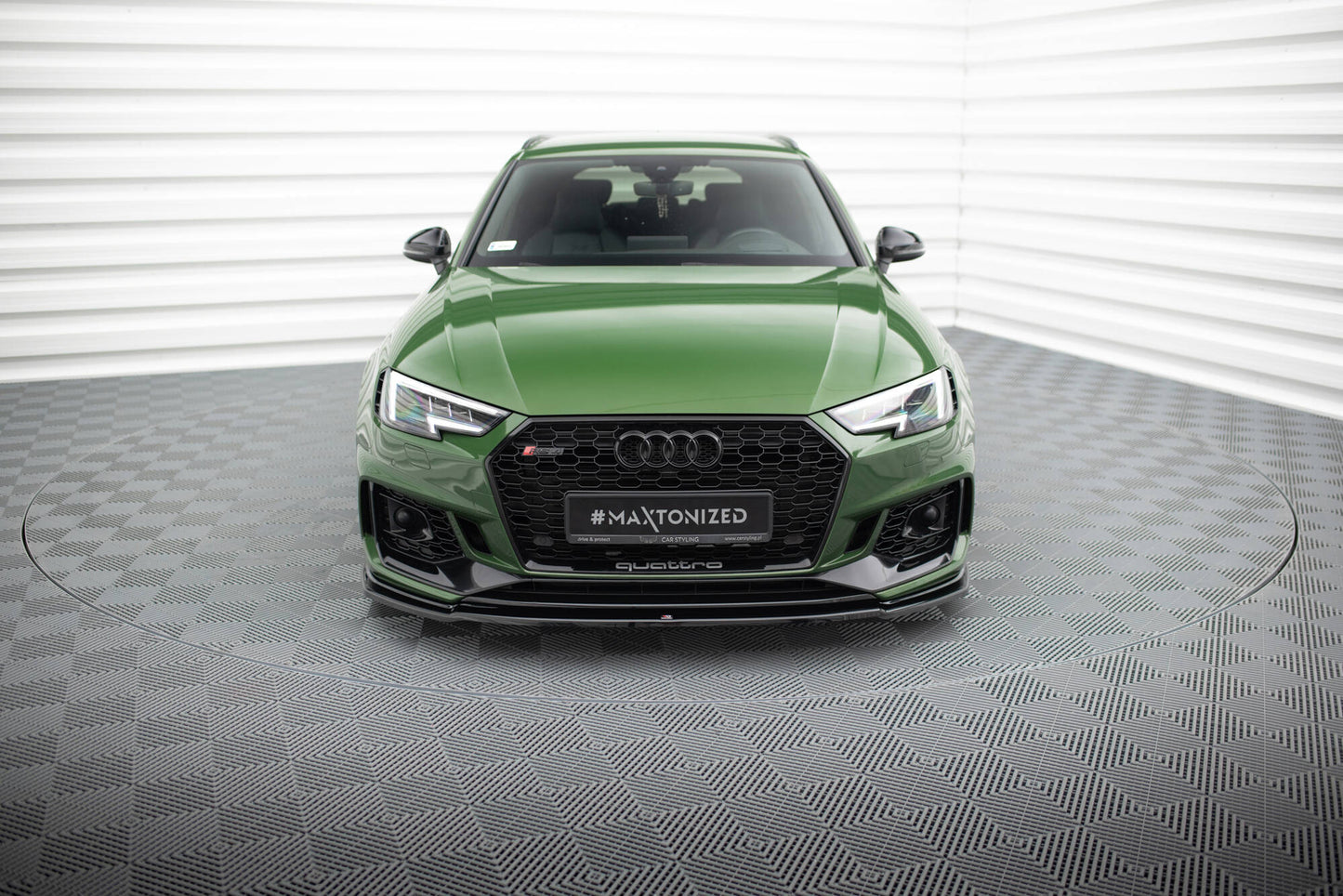 Front Ansatz V.2 für AUDI RS4 B9 schwarz Hochglanz