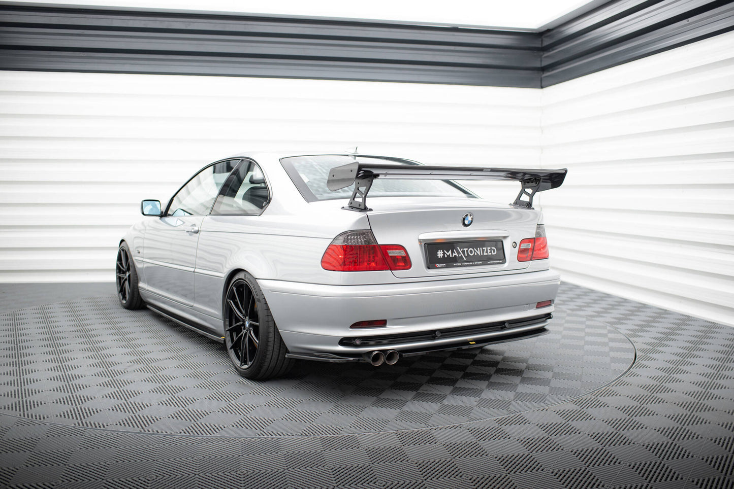 Carbon Spoiler With External Brackets Uprights BMW 3er Coupe E46