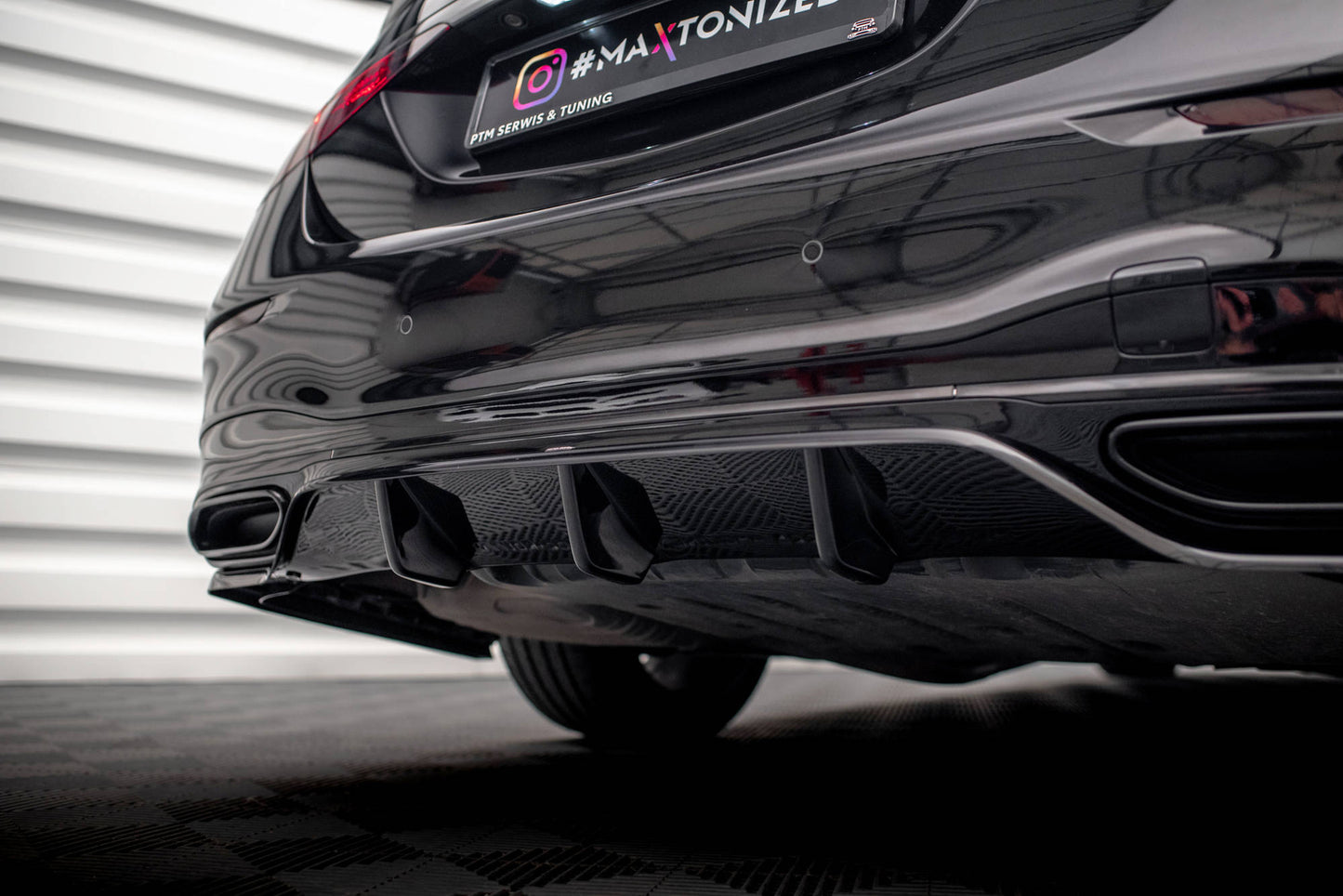 Mittlerer Cup Diffusor DTM Look Heck Ansatz für Mercedes-Benz S AMG-Line W223 schwarz Hochglanz