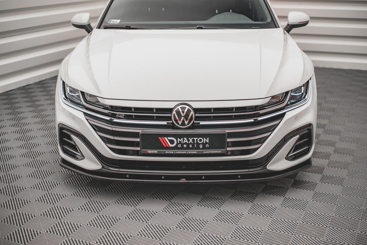 Front Ansatz V.2 für VW Arteon R-Line Facelift schwarz Hochglanz