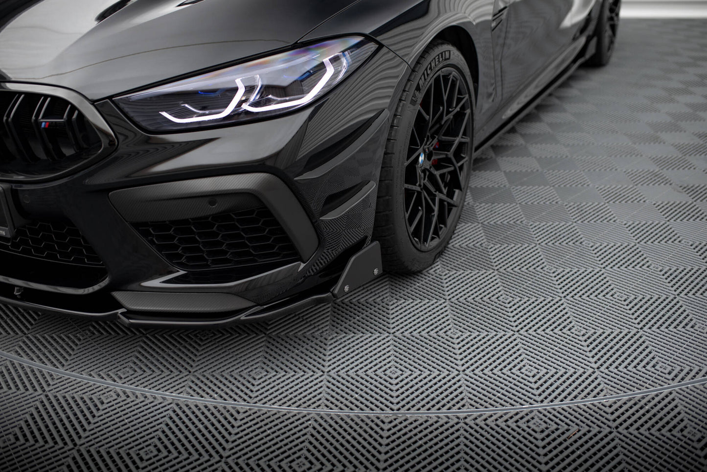 Front Ansatz V.1 + Flaps für BMW M8 Gran Coupe F93 / Coupe F92