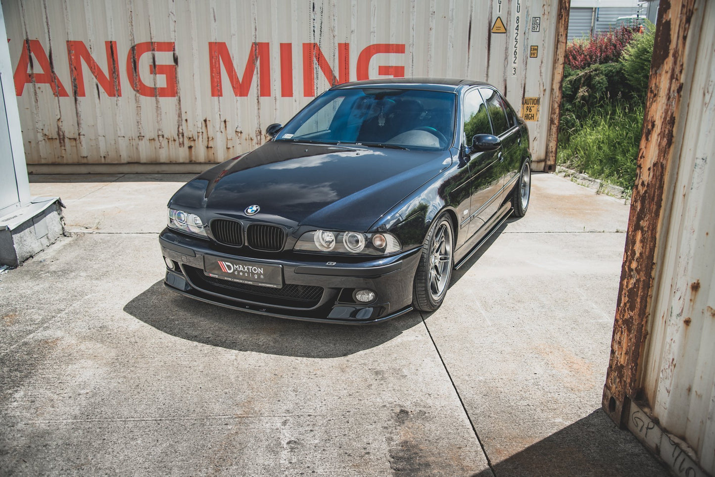 Front Ansatz für Seite + Front Ansatz für BMW M5 / 5 M-Paket E39 schwarz Hochglanz