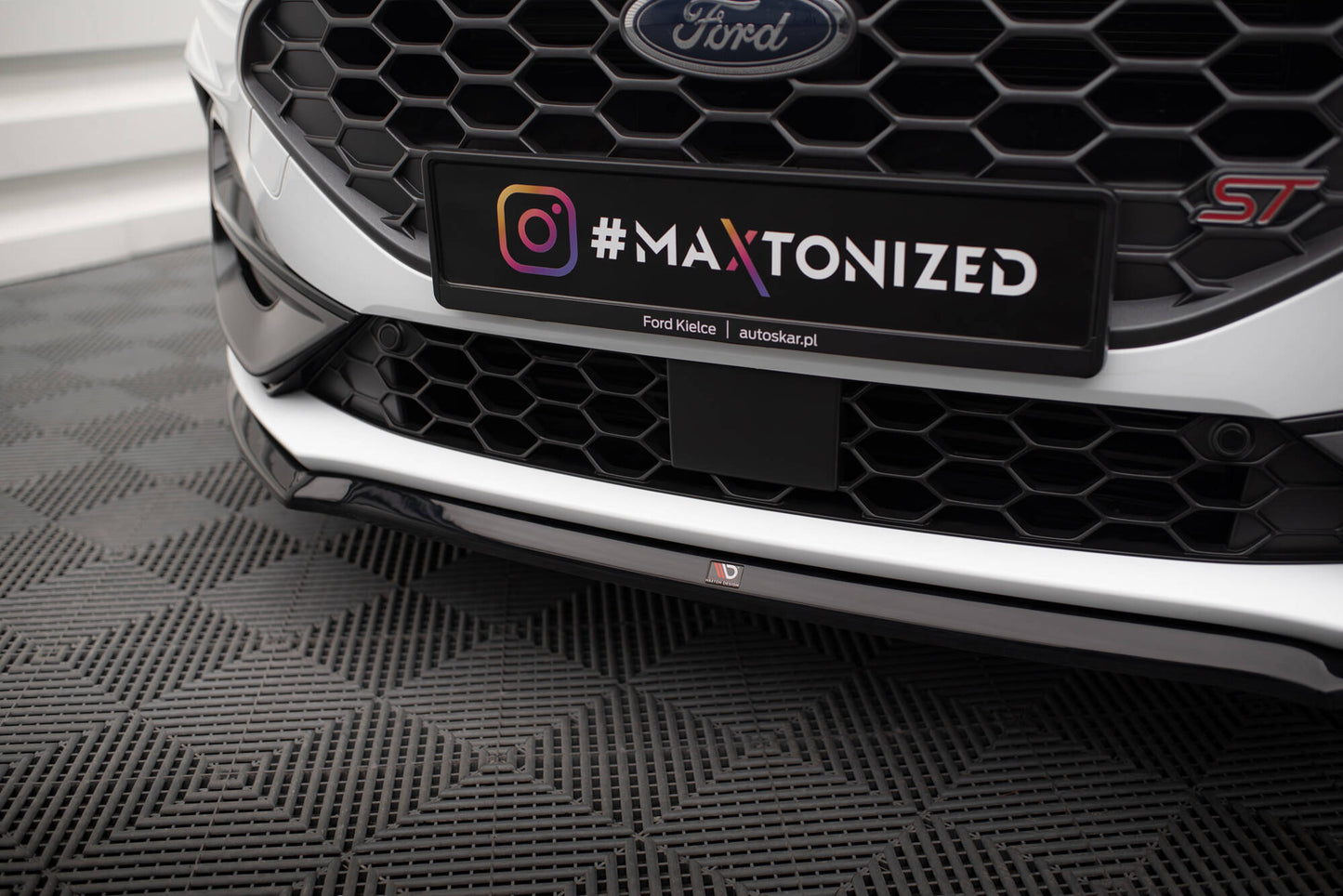 Front Ansatz V.3 für Ford Focus ST / ST-Line Mk4 Facelift schwarz Hochglanz