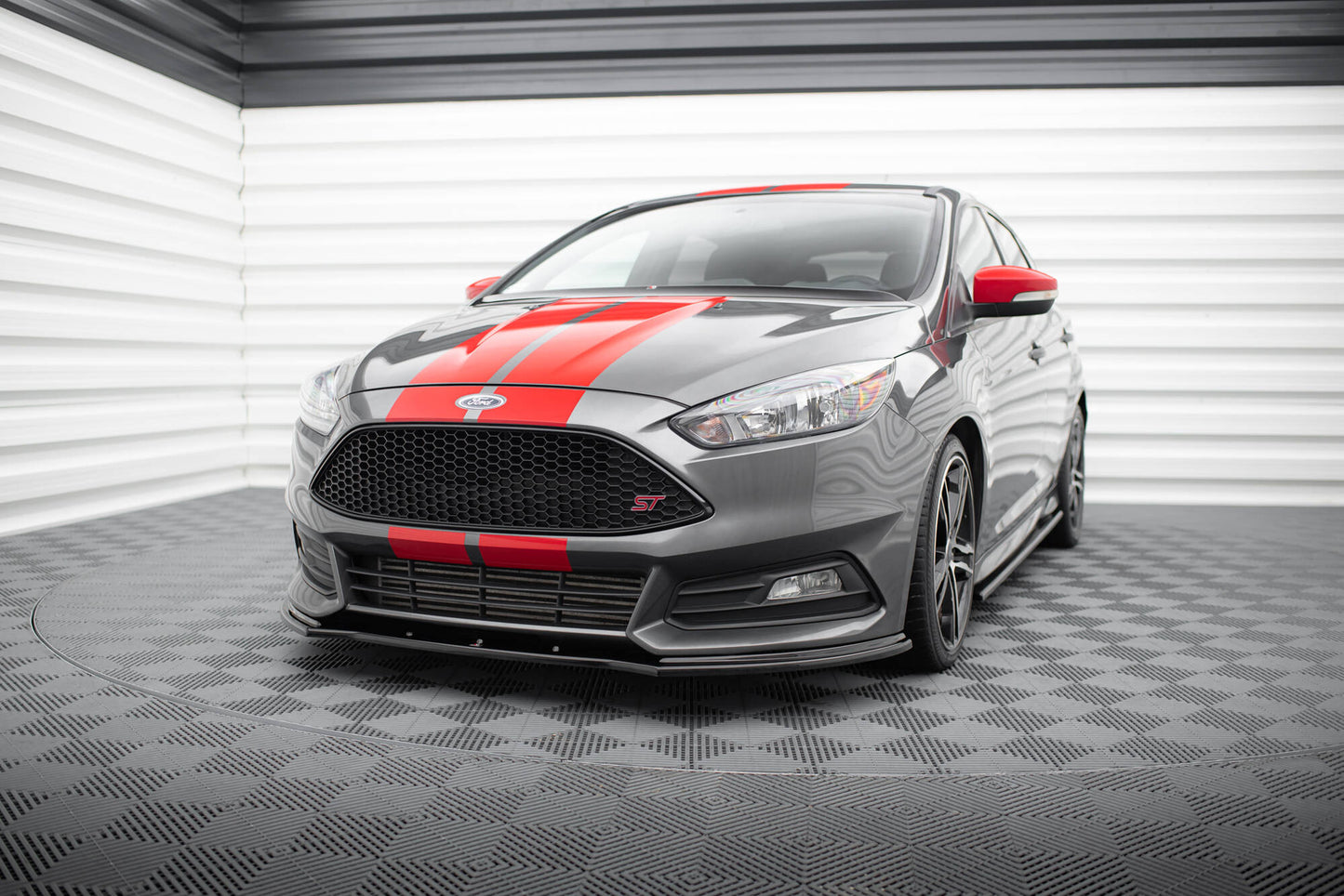 Front Ansatz V.1 für Ford Focus ST Mk3 FL schwarz Hochglanz