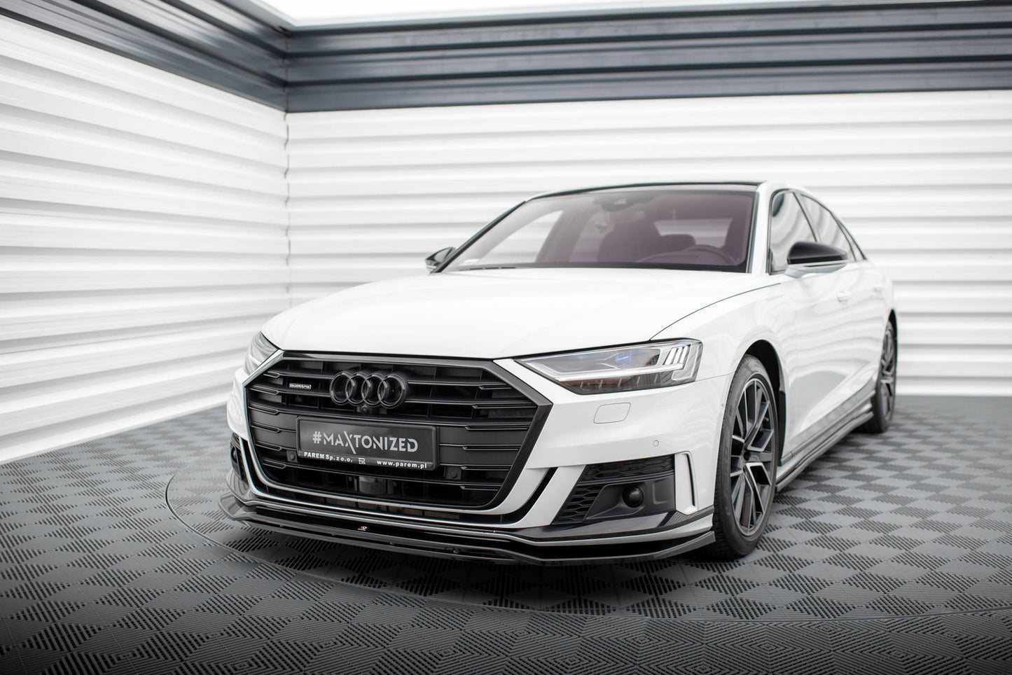 Front Ansatz V.1 für Audi S8 / A8 S-Line D5 schwarz Hochglanz