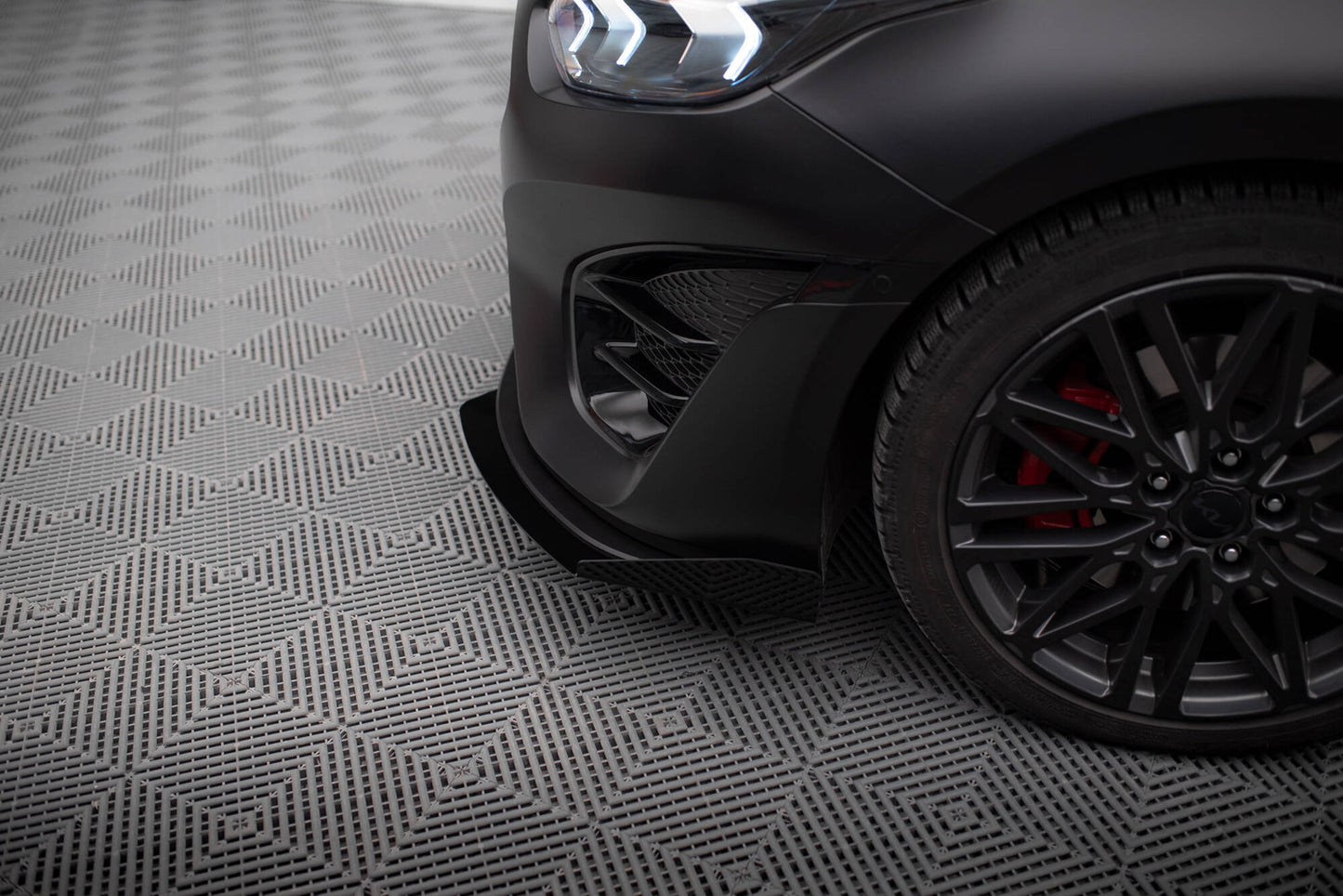 Street Pro Front Ansatz + Flaps für Kia Proceed GT Mk3 Facelift / Ceed GT / GT - Line Mk1 Facelift schwarz Hochglanz