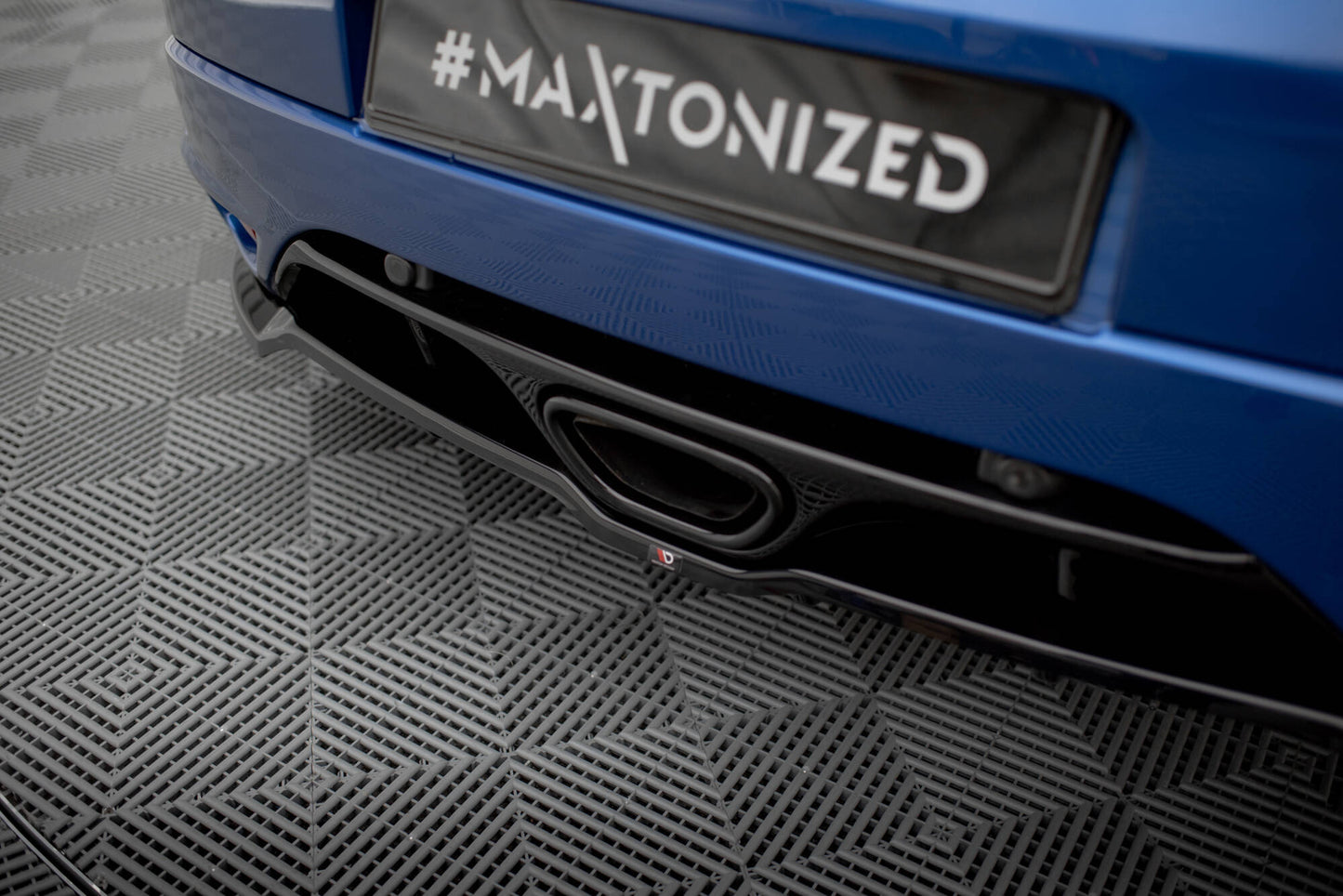 Mittlerer Cup Diffusor DTM Look Heck Ansatz für Renault Megane RS Mk3 schwarz Hochglanz