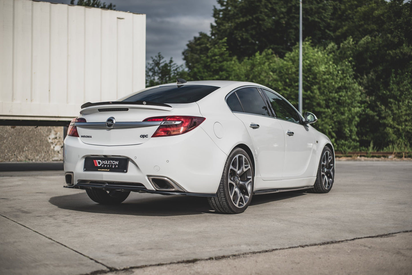 Mittlerer Cup Diffusor DTM Look Heck Ansatz für Opel Insignia Mk. 1 OPC Facelift schwarz Hochglanz