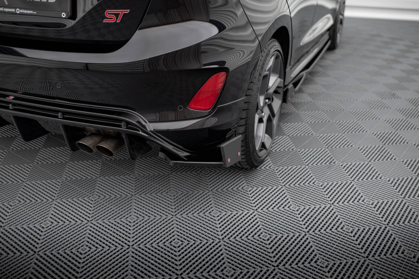 Heck Ansatz Flaps Diffusor für V.4 + Flaps Ford Fiesta ST Mk8