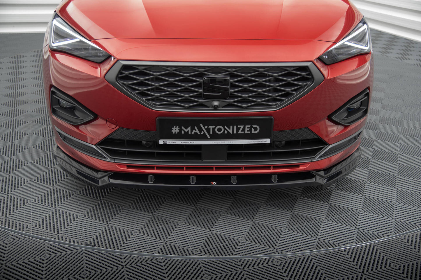 Front Ansatz V.2 für Seat Tarraco FR Mk1 schwarz Hochglanz