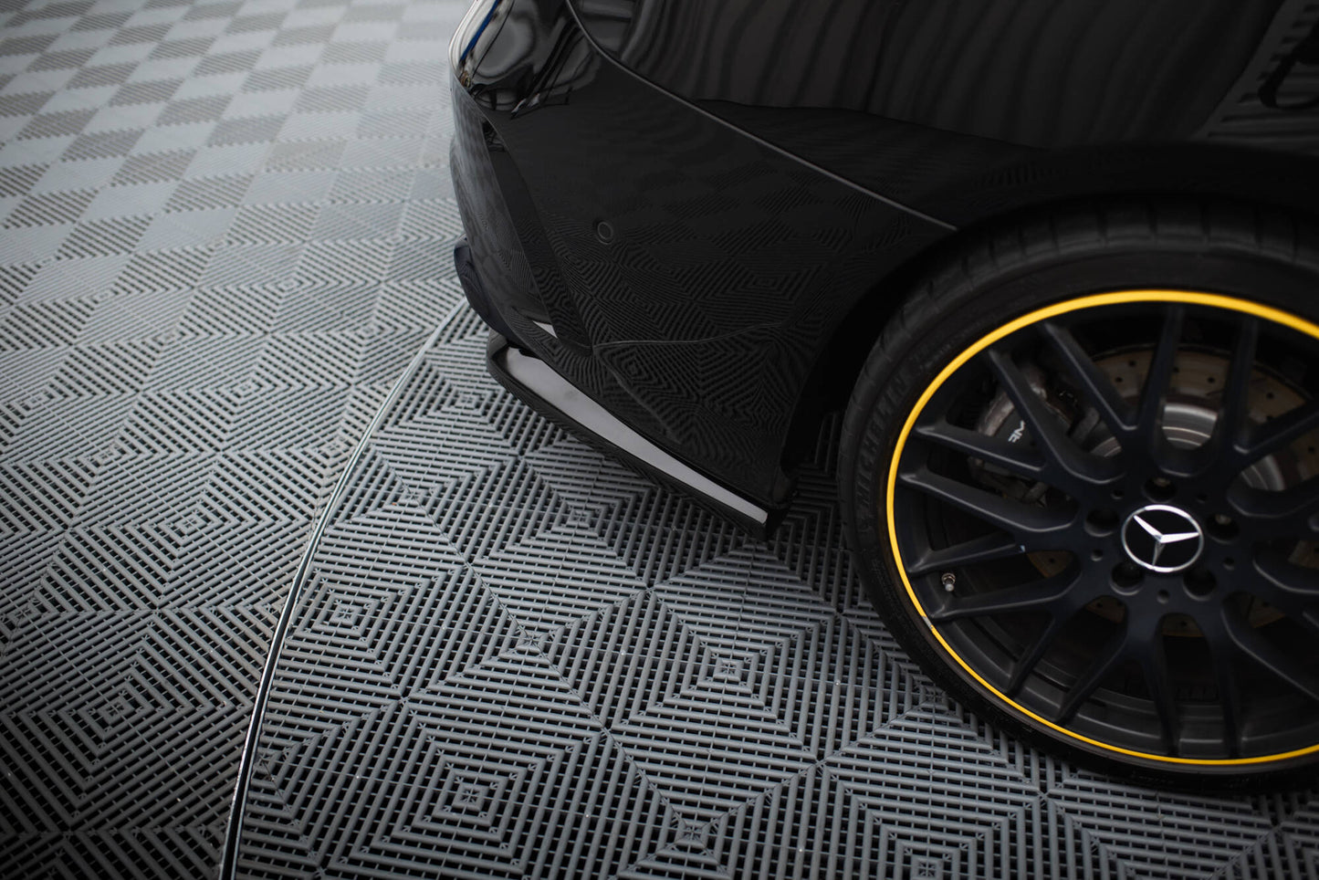 Mittlerer Cup Diffusor DTM Look Heck Ansatz für Mercedes-AMG CLA 45 C117 Facelift schwarz Hochglanz