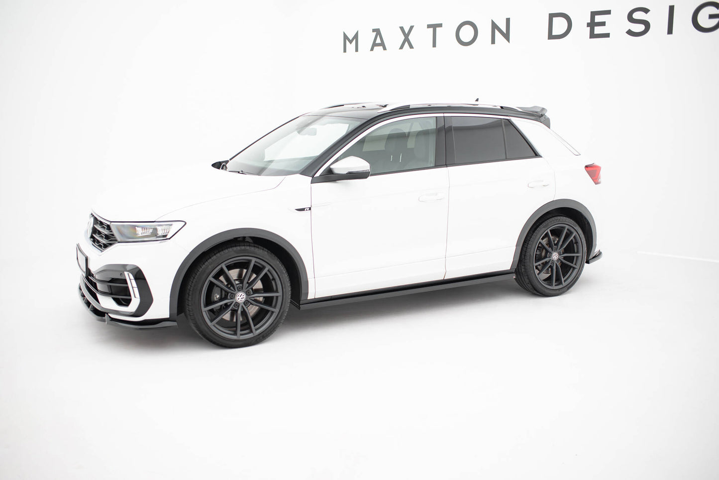 Seitenschweller Ansatz für VW T-Roc R / R-Line Mk1 schwarz Hochglanz