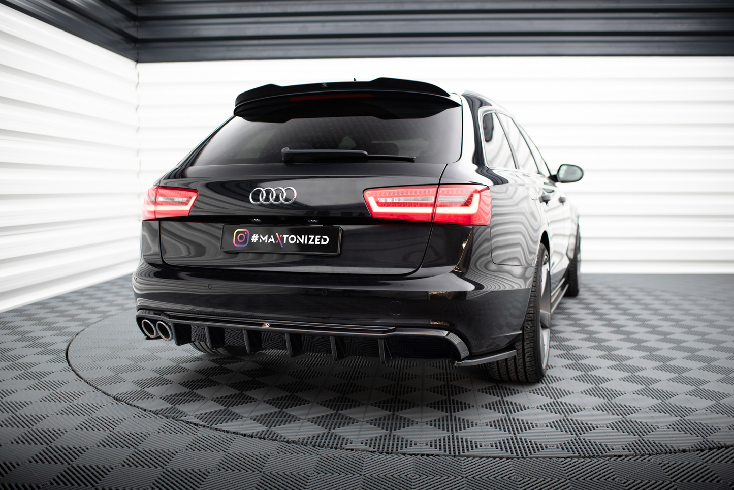 Diffusor Heck Ansatz für Audi A6 Limousine / Avant C7 (Doppelauspuff li.)