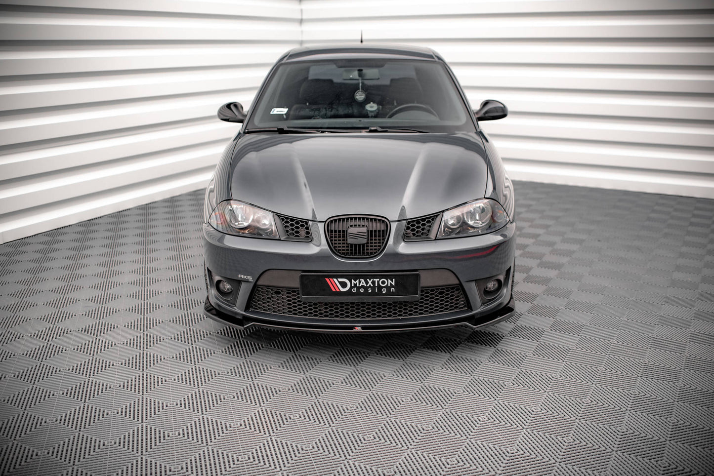 Front Ansatz V.3 für Seat Ibiza Cupra Mk3 schwarz Hochglanz