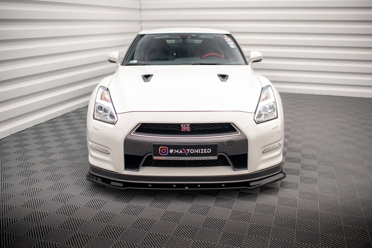 Front Ansatz für Nissan GTR R35 Facelift schwarz matt