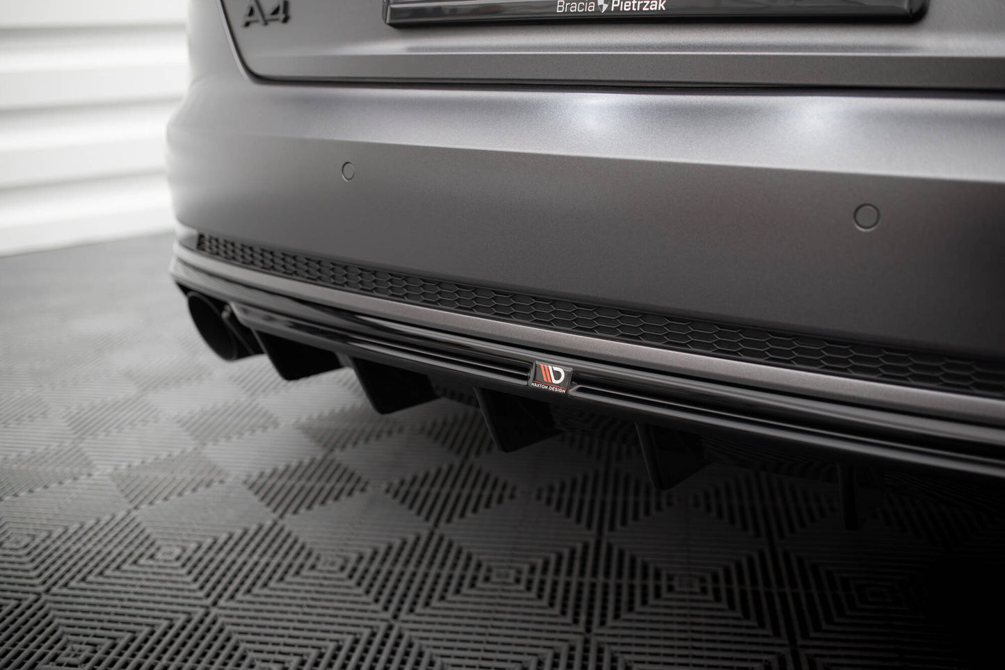 Diffusor Heck Ansatz für Audi A4 S-line B9 (Einzelauspuff li. re.)