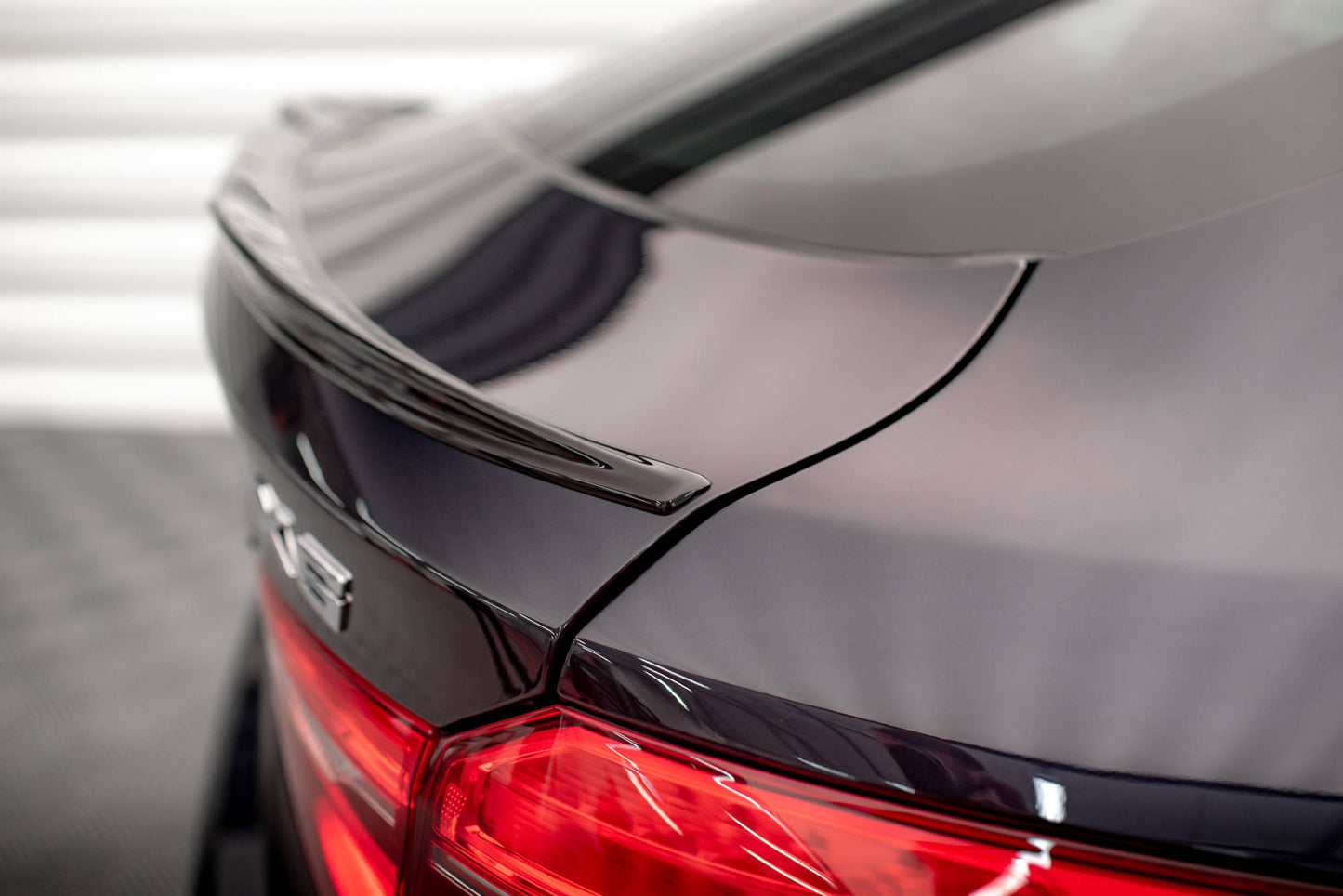 Spoiler CAP 3D für V.1 BMW X6 F16 M-Paket / X6 M F86 schwarz Hochglanz