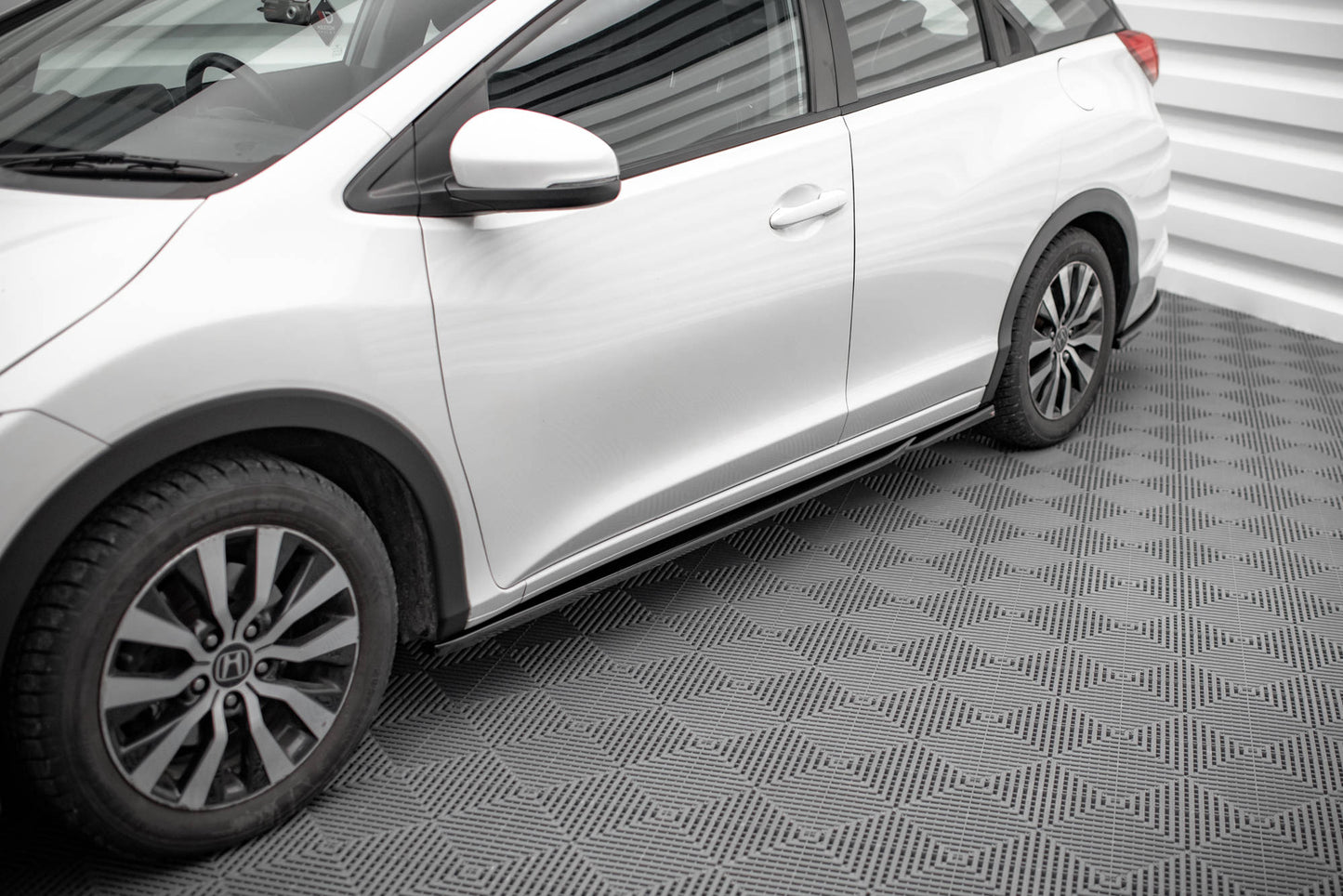 Seitenschweller Ansatz für Honda Civic Mk9 schwarz Hochglanz