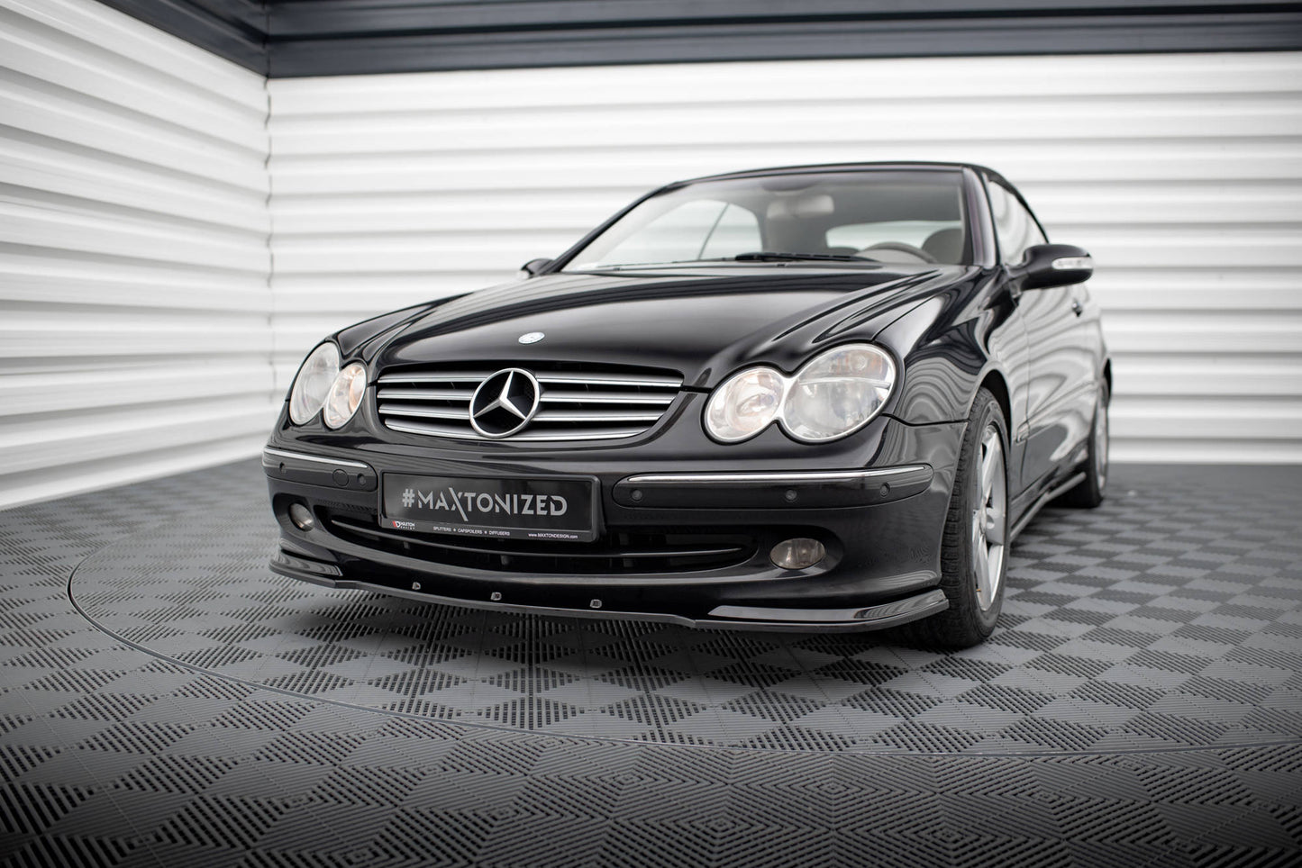 Front Ansatz V.1 für MERCEDES CLK W 209 FÜR STANDARD STOßSTANGE schwarz Hochglanz