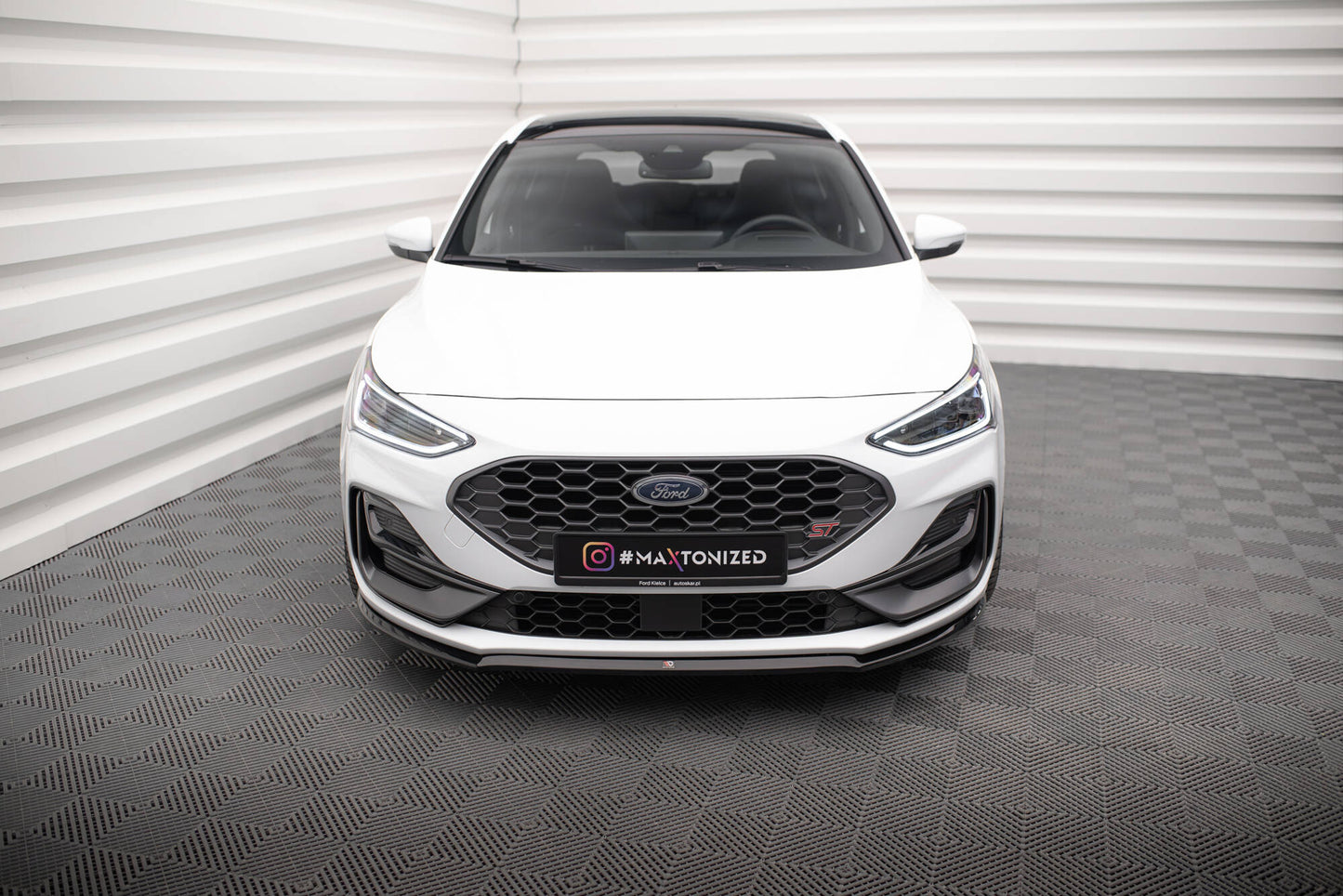 Front Ansatz V.3 für Ford Focus ST / ST-Line Mk4 Facelift schwarz Hochglanz