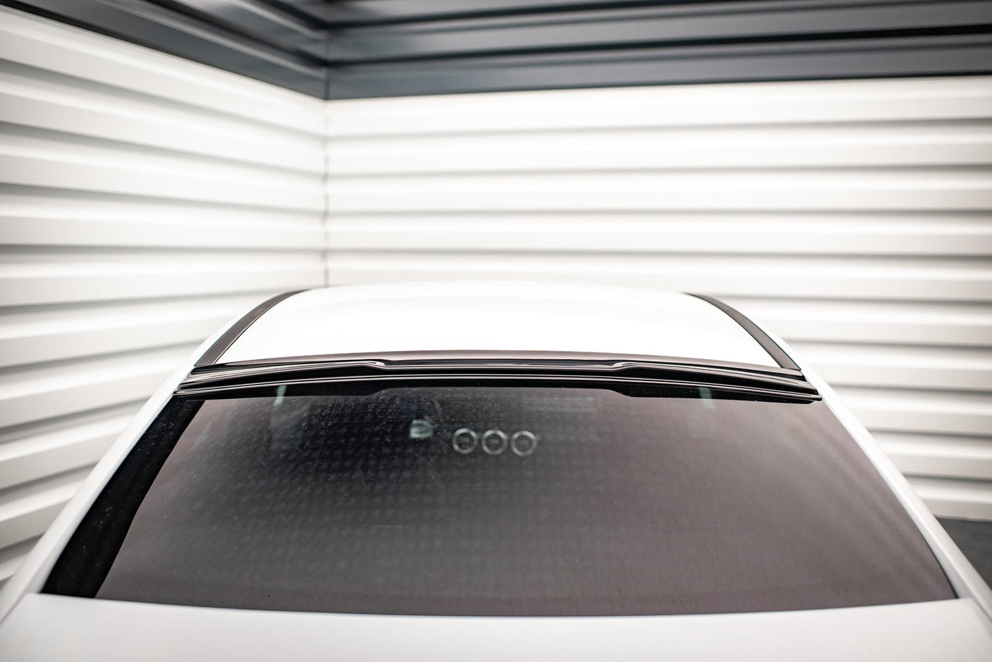 Heckscheiben Spoiler für Mercedes A AMG-Line / A35 Limousine V177 schwarz Hochglanz