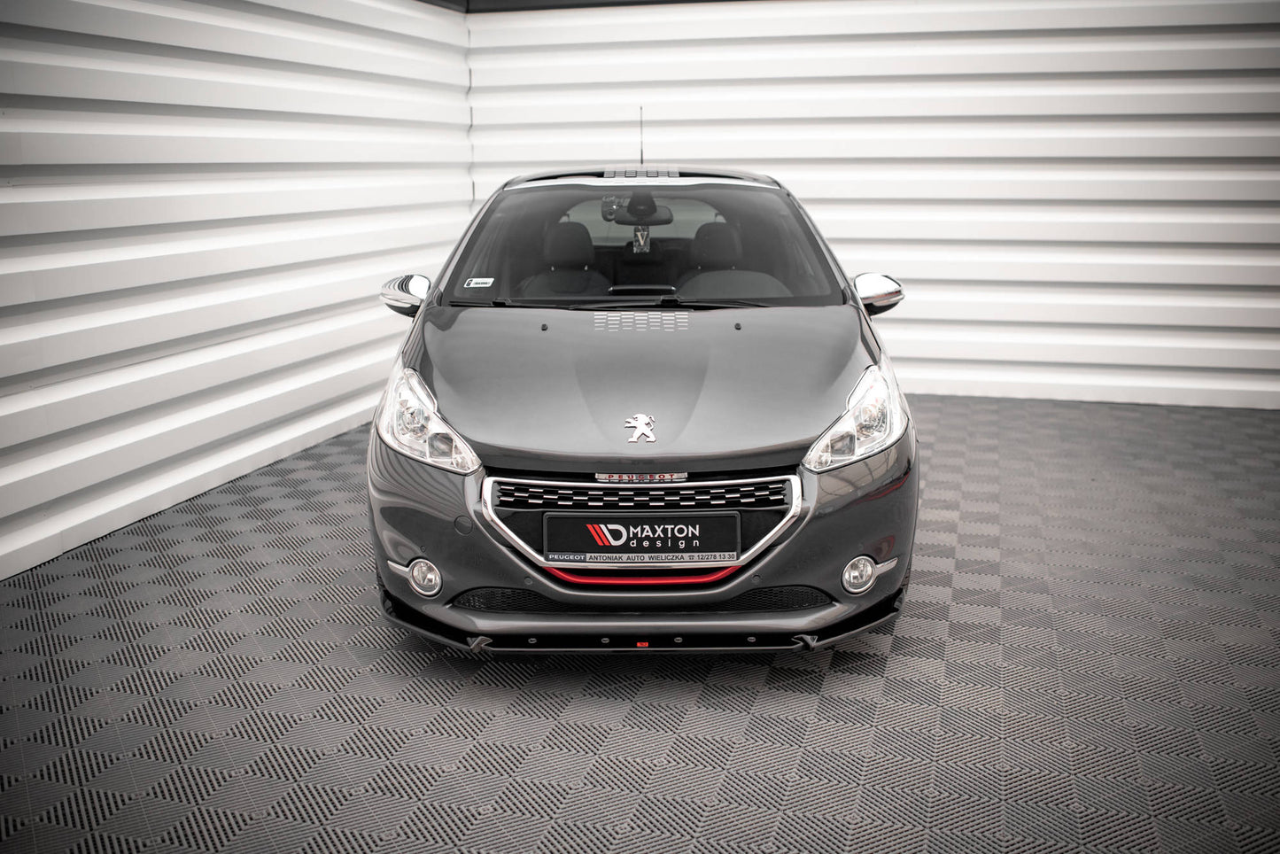 Front Ansatz V.2 für Peugeot 208 GTi Mk1 schwarz Hochglanz