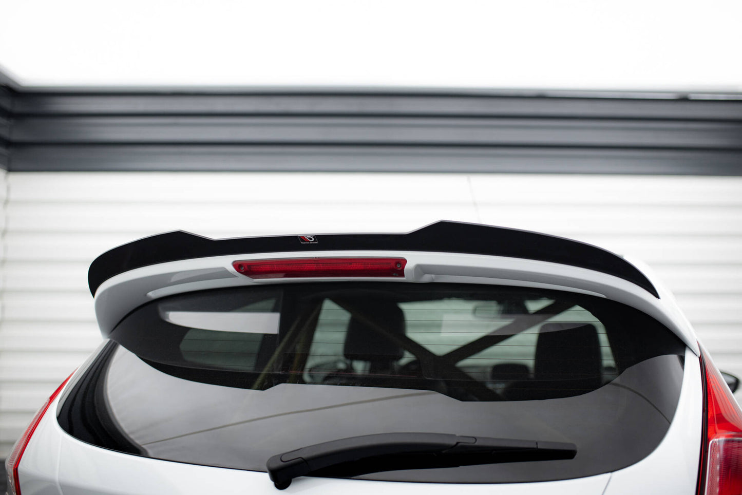 Spoiler CAP für Ford Fiesta ST Mk7 FL schwarz Hochglanz