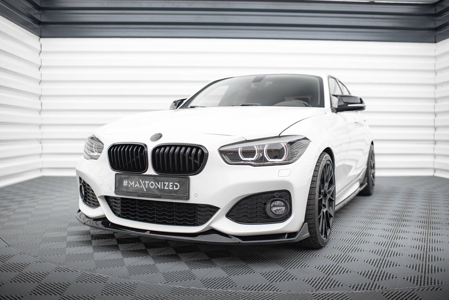 Front Ansatz V.4 für CSL Look BMW 1er M-Paket / M140i F20 Facelift schwarz Hochglanz