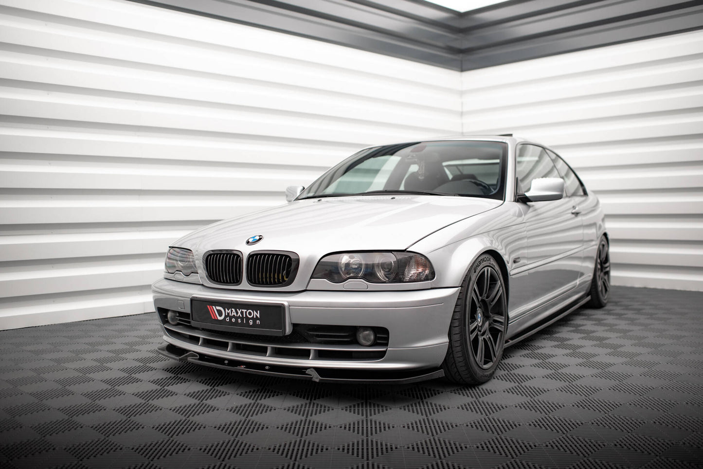 Front Ansatz V.3 für BMW 3er Coupe E46 schwarz Hochglanz
