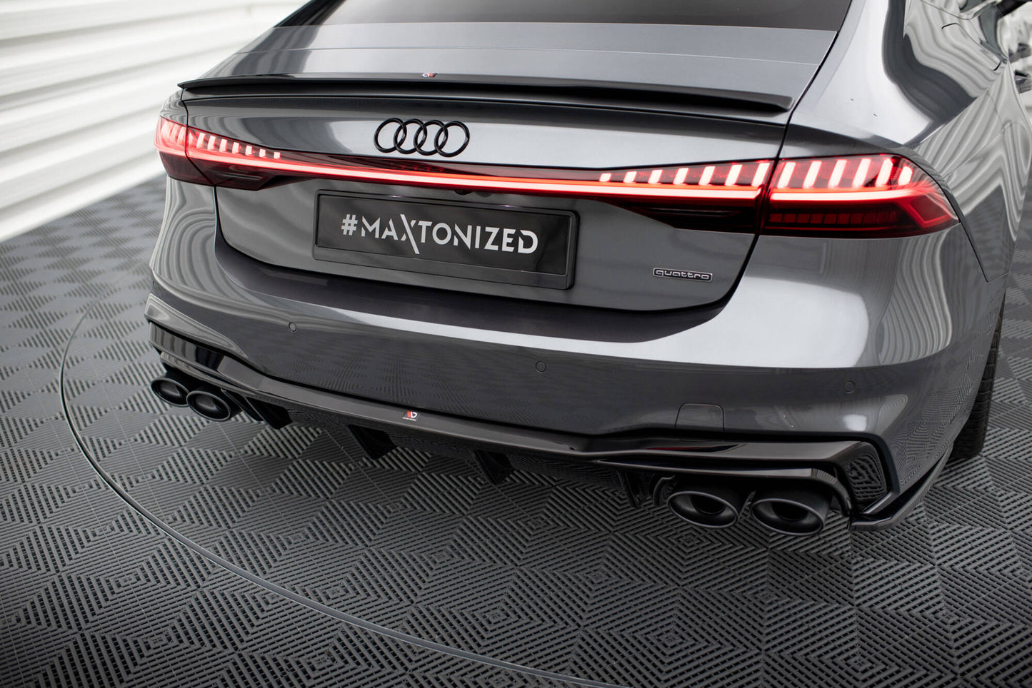 Diffusor Heck Ansatz + Endrohre für Audi A7 S-Line C8 / S7 C8 / C8 Facelift / S7 Facelift